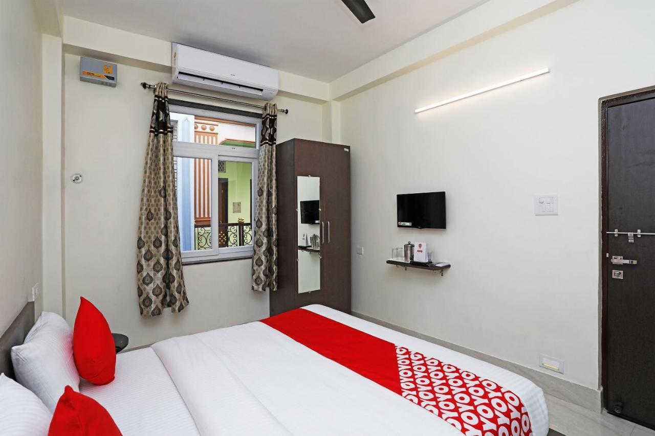 Oyo 16708 Sada Shiv Guest House Варанасі Екстер'єр фото